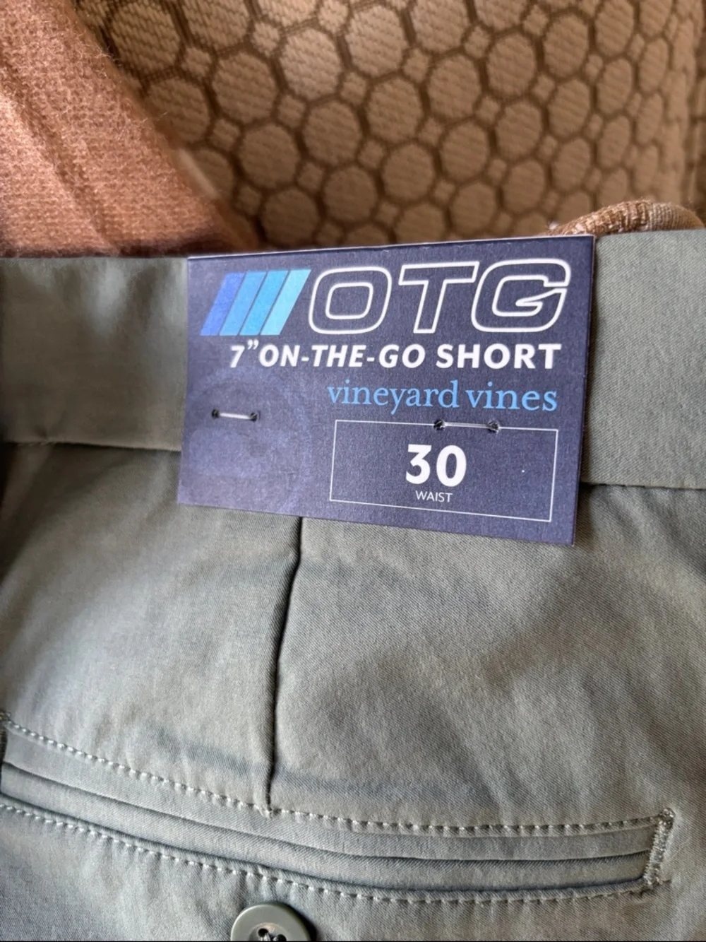 Vineyard Vines On The Go Men’s Surplus Green Flat Front Shorts - Picture 5 of 5